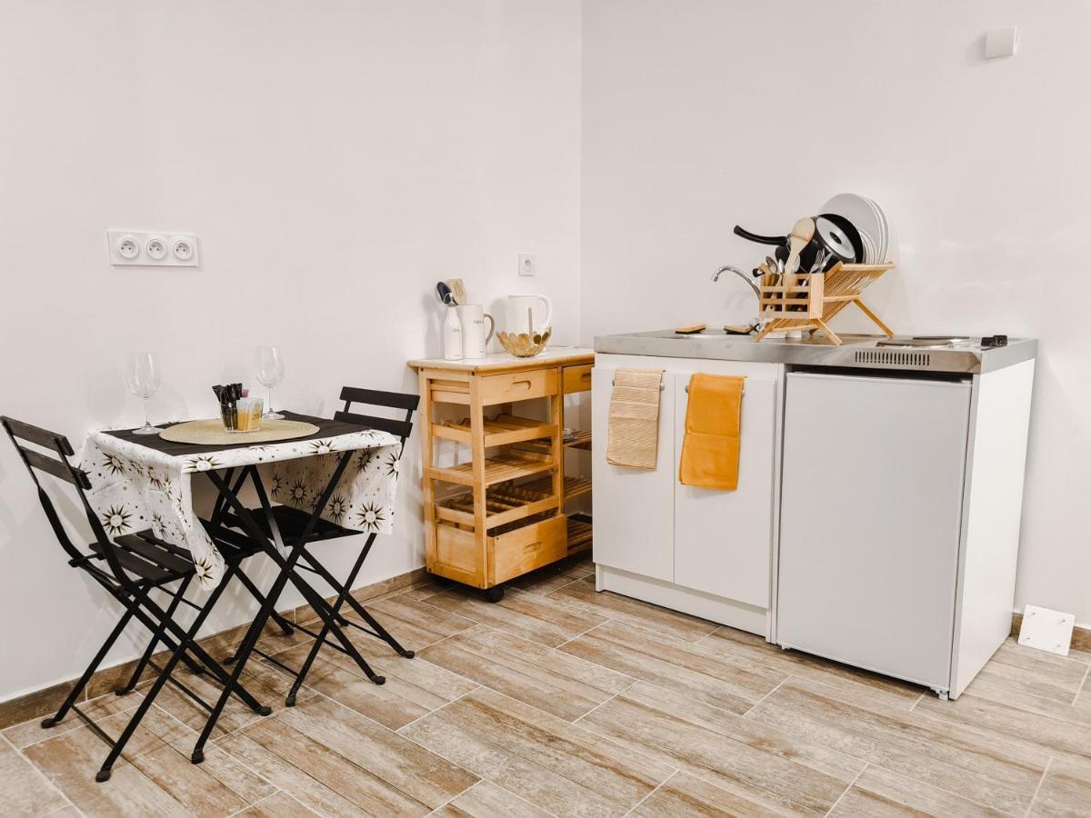Cosy Studio Vieux Nice A 2 Pas De La Mer Bagian luar foto