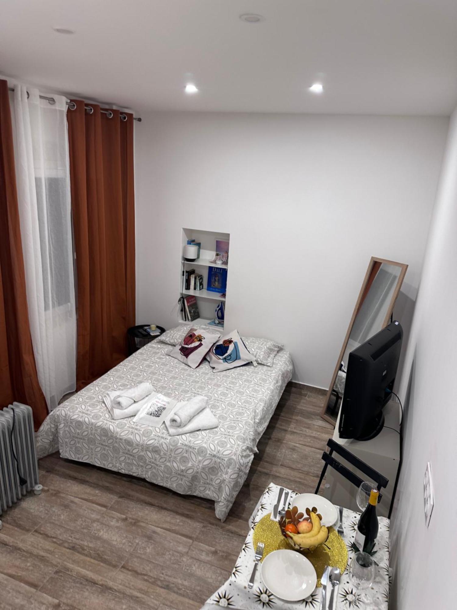 Cosy Studio Vieux Nice A 2 Pas De La Mer Bagian luar foto